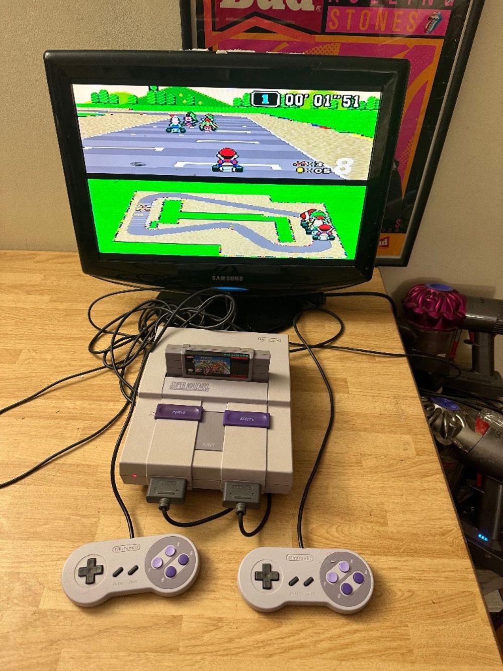 SUPER NINTENDO SNES GAME CONSOLE SNS-001 COMPLETE BUNDLE W/ SUPER MARIO KART